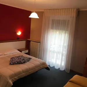 Cortina 2* Garda (Verona)